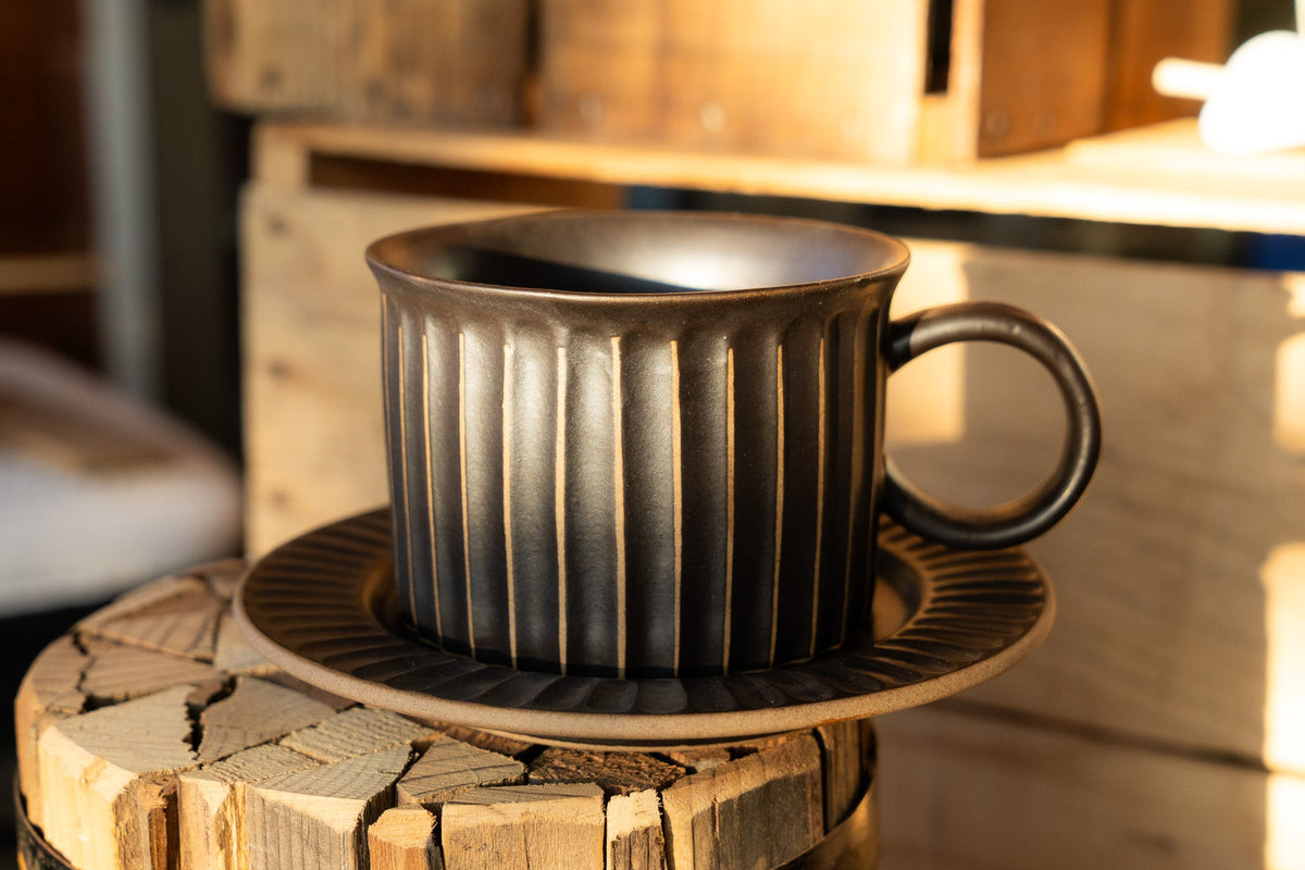 Modern Ribbed Neutral Mug with Matching Dish – Online Only
